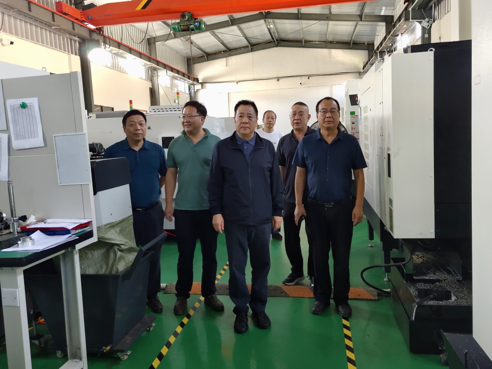 bevictor伟德官网集团党委书记、董事长金辉赴陕西长钢新兴科技工业公司调研